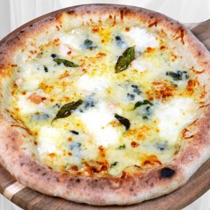 Quattro Formaggi (Four cheese)